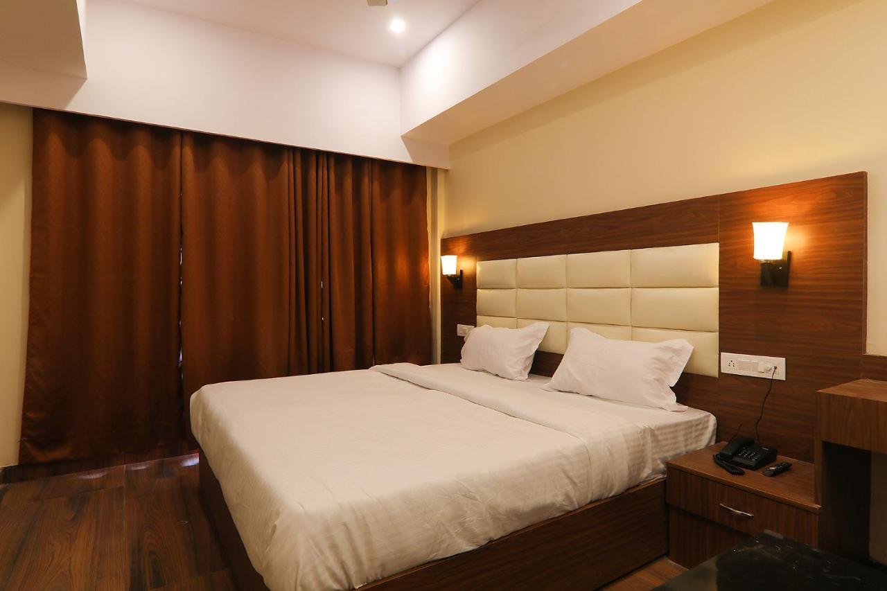 Fabhotel Blueark 러크나우 외부 사진