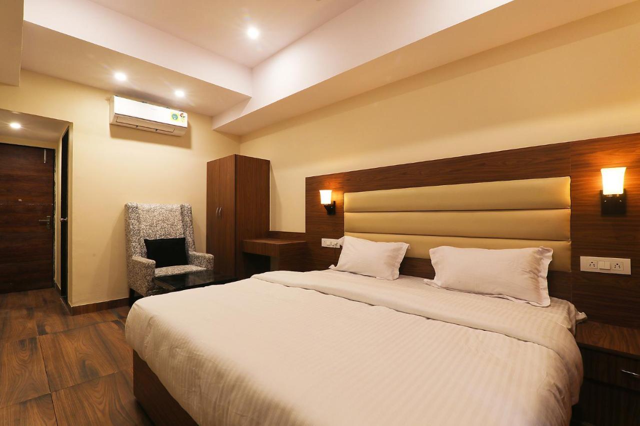 Fabhotel Blueark 러크나우 외부 사진